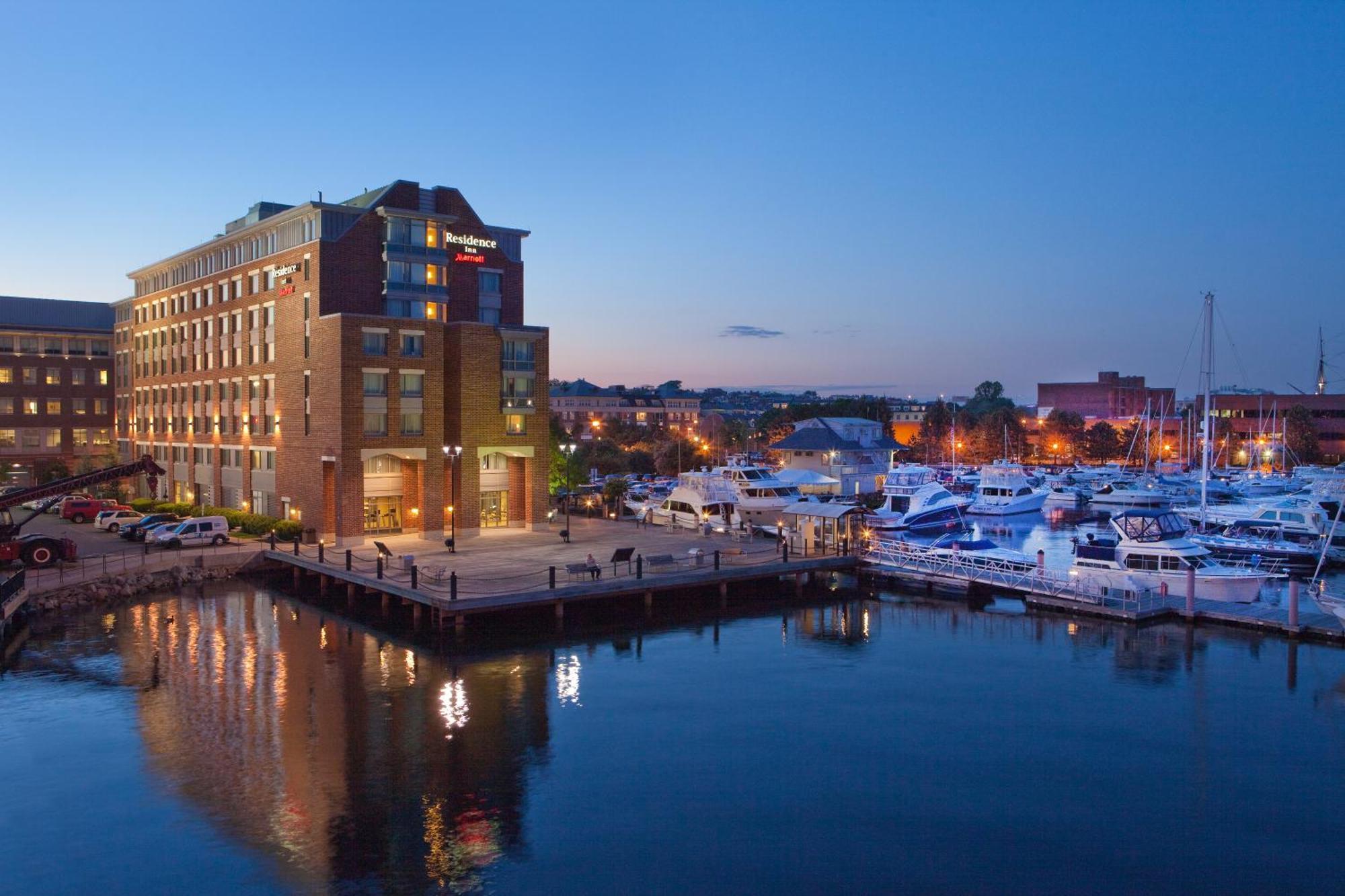 Residence Inn By Marriott Boston Harbor On Tudor Wharf Exterior foto