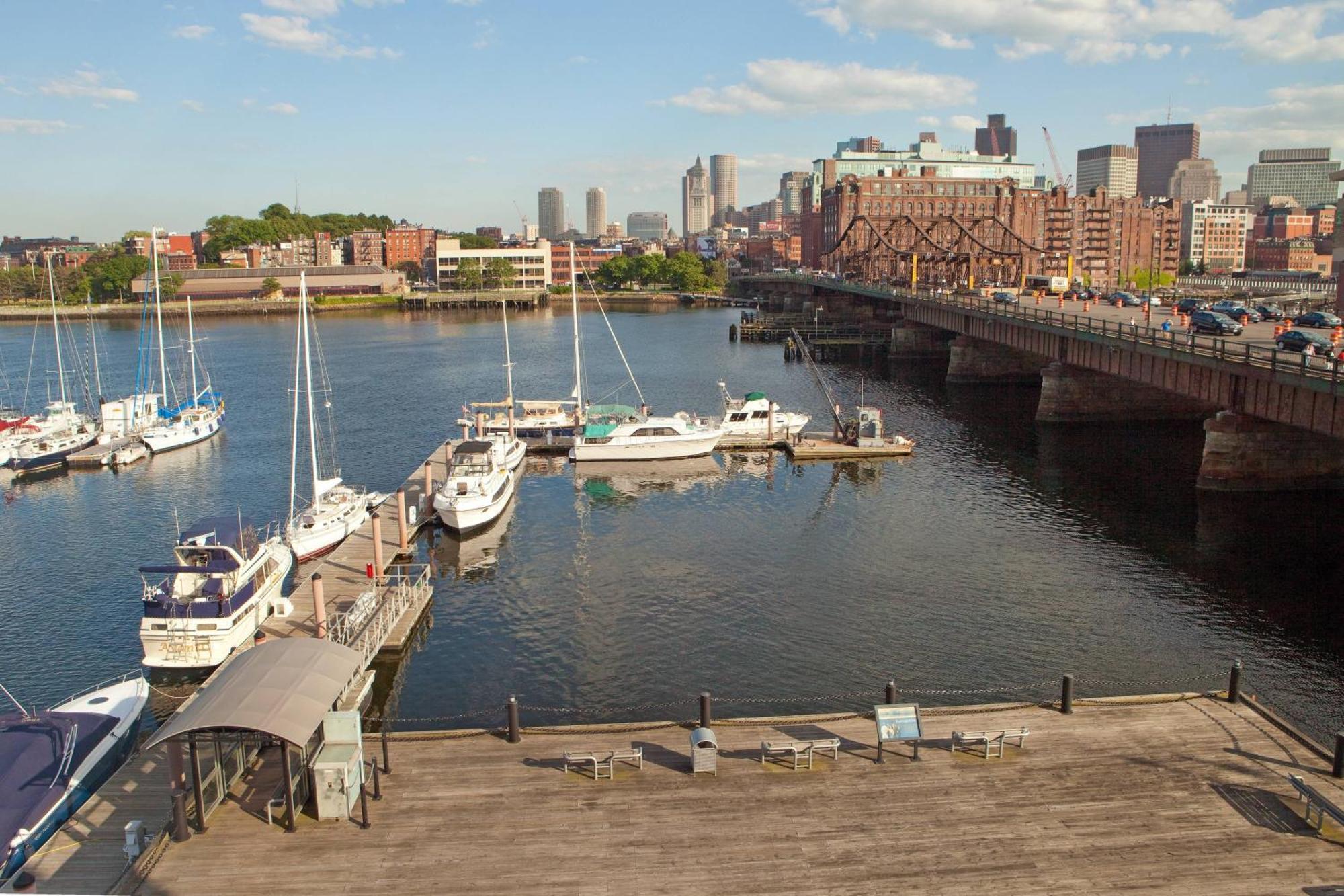 Residence Inn By Marriott Boston Harbor On Tudor Wharf Exterior foto