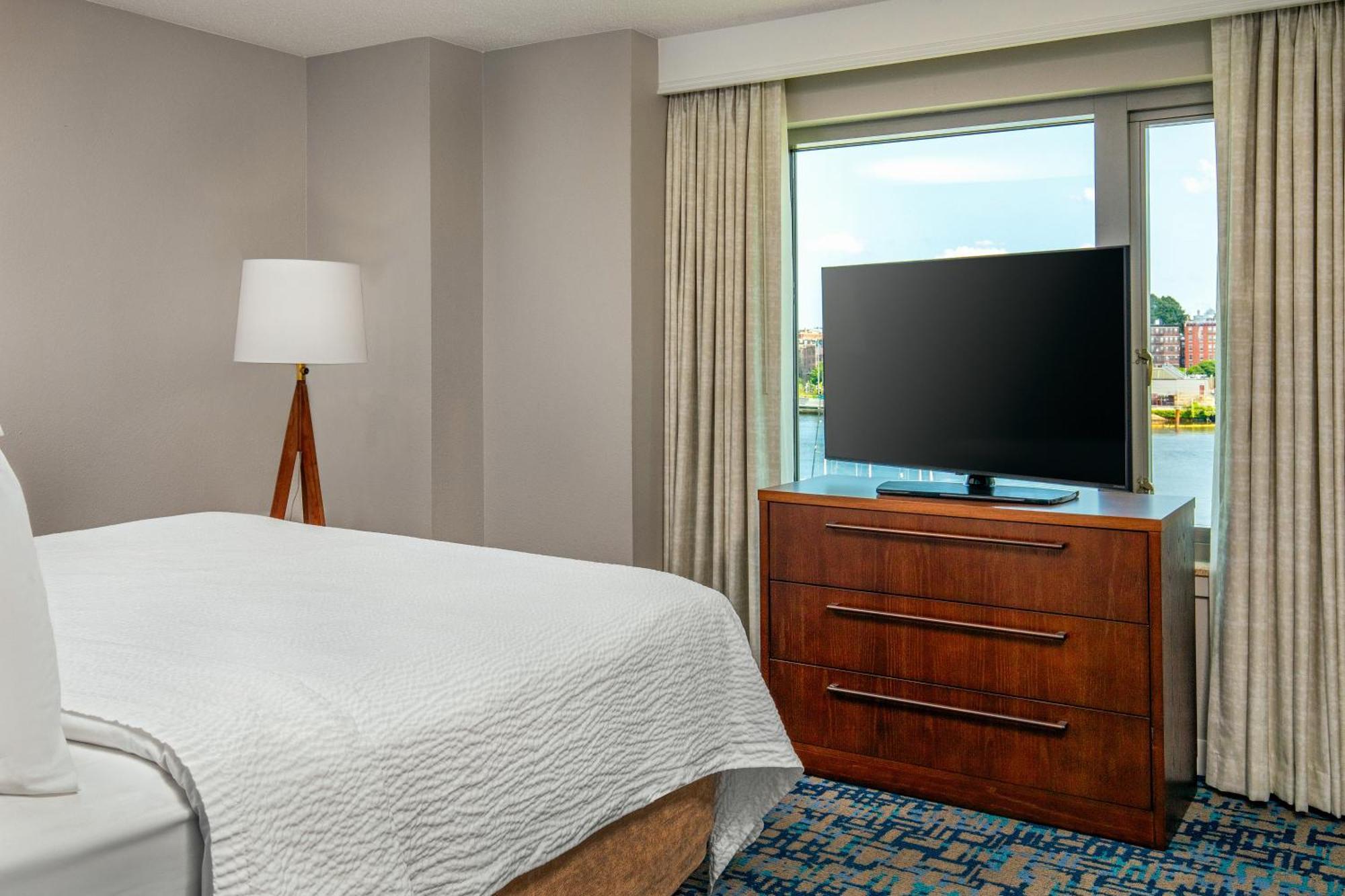 Residence Inn By Marriott Boston Harbor On Tudor Wharf Exterior foto
