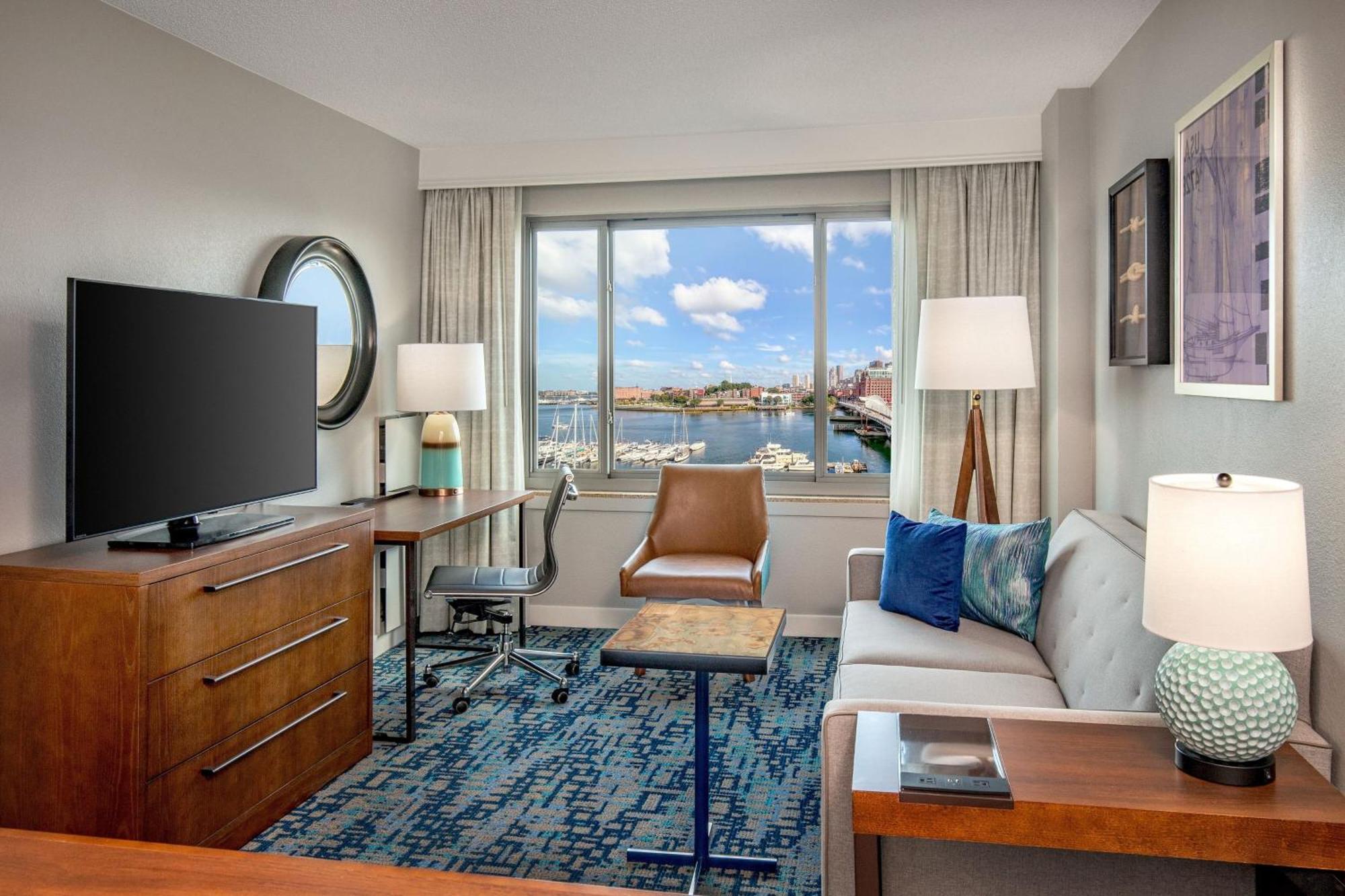 Residence Inn By Marriott Boston Harbor On Tudor Wharf Exterior foto