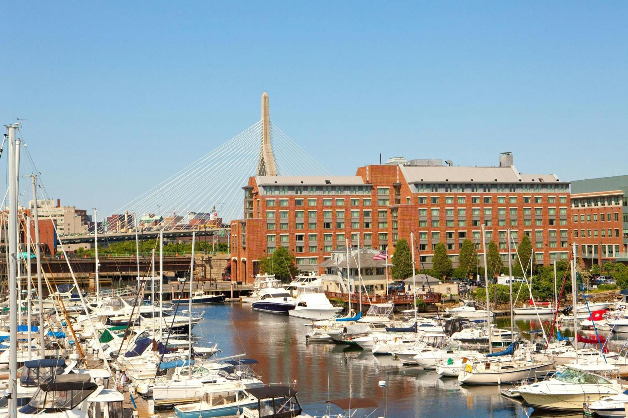 Residence Inn By Marriott Boston Harbor On Tudor Wharf Exterior foto